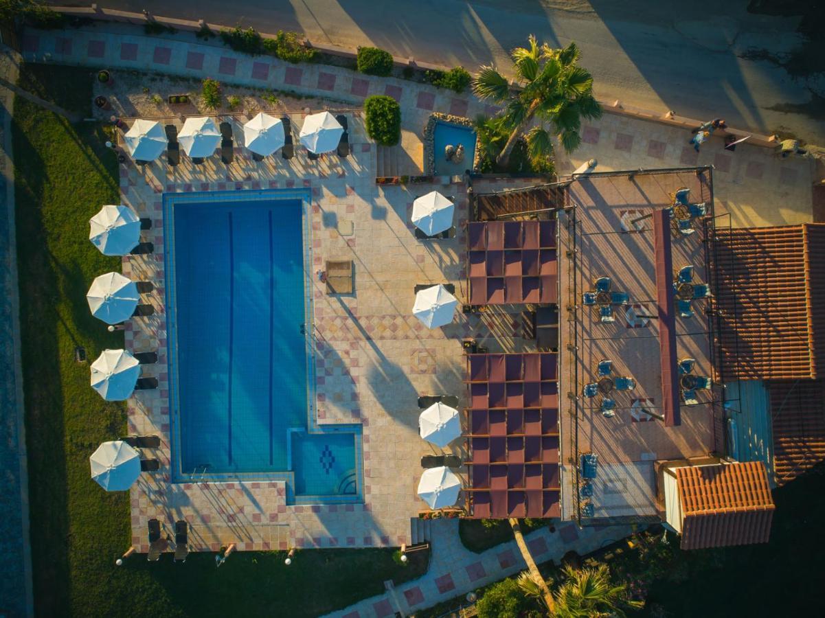 Odos Oneiron Tavronitis Bay Hotel Exterior foto